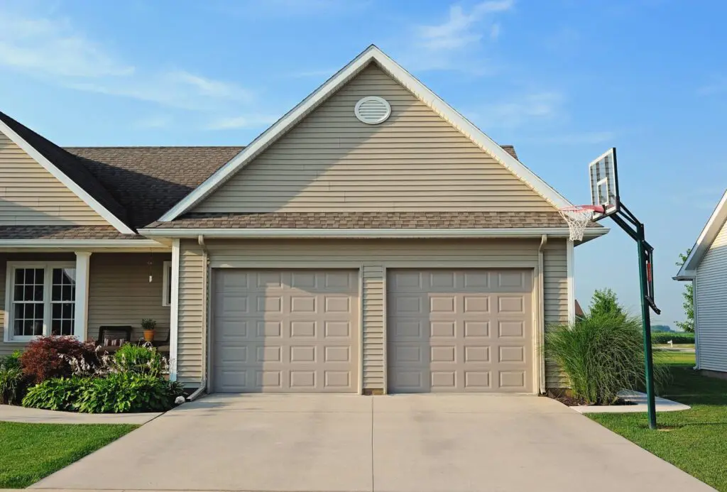 DallasSteelGarageDoor